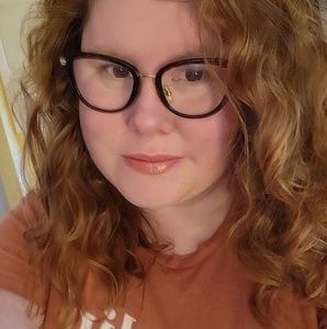 Meet your Posher, Kati